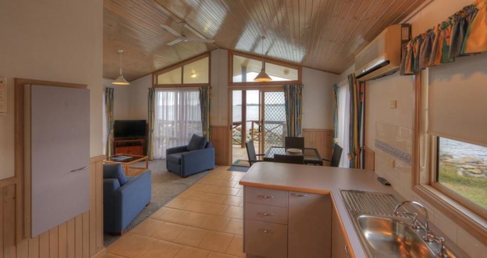 Big4 Batemans Bay At Easts Riverside Holiday Park Екстериор снимка