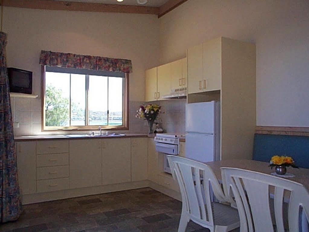 Big4 Batemans Bay At Easts Riverside Holiday Park Екстериор снимка