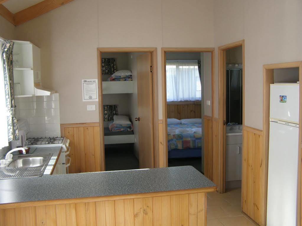 Big4 Batemans Bay At Easts Riverside Holiday Park Екстериор снимка