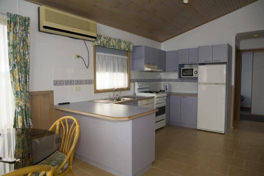 Big4 Batemans Bay At Easts Riverside Holiday Park Екстериор снимка